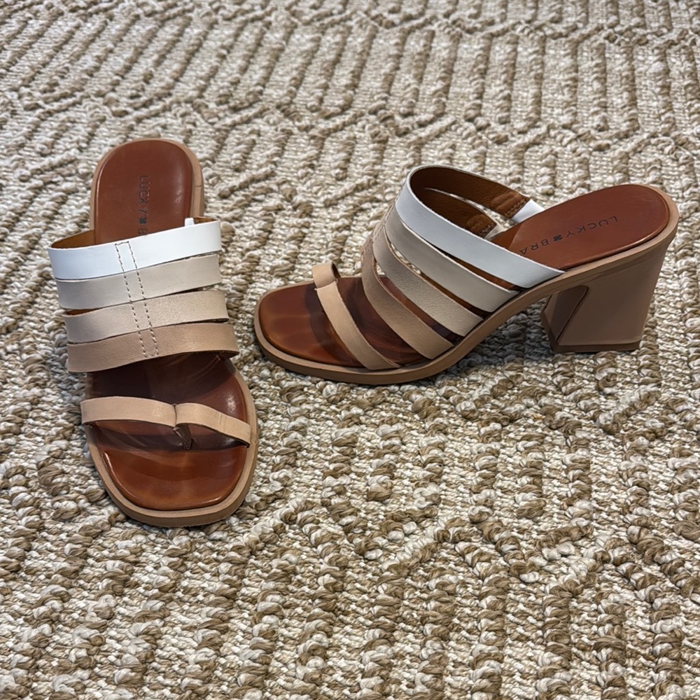 Lucky Brand Women's Tan and White Ombre Heeled Sandals